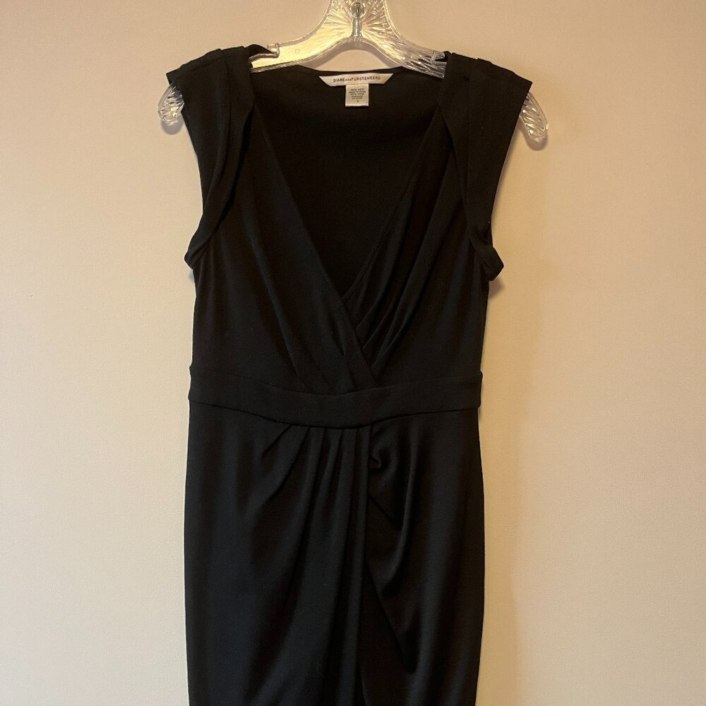 Diane Von Furstenberg Sleeveless Wool Wrap Dress Size 4